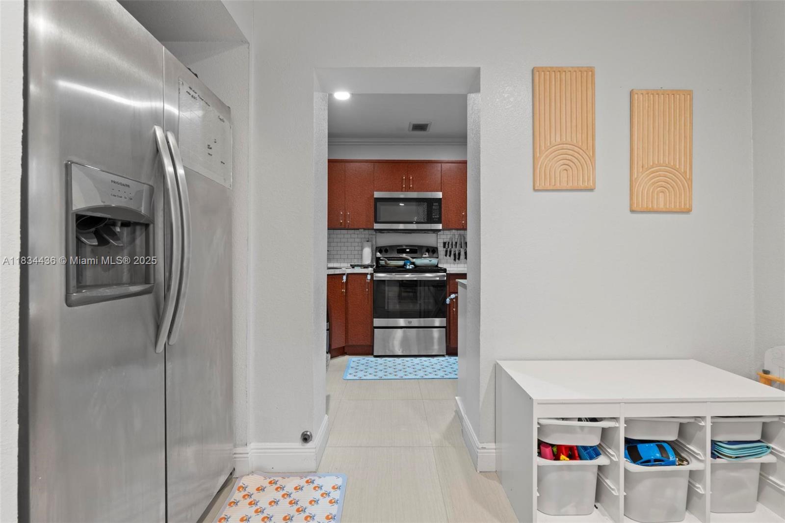 938 SE 12th St, Hialeah, Florida image 10
