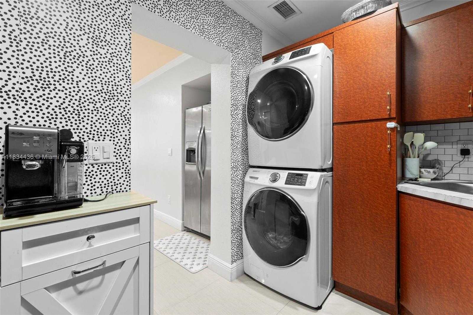 938 SE 12th St, Hialeah, Florida image 12
