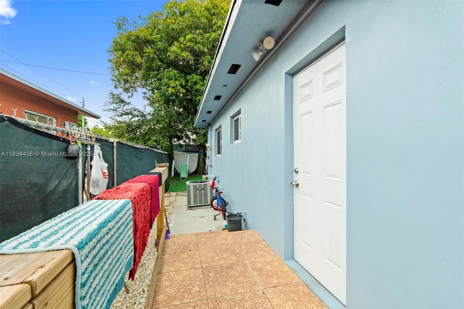 938 SE 12th St, Hialeah, Florida image 20