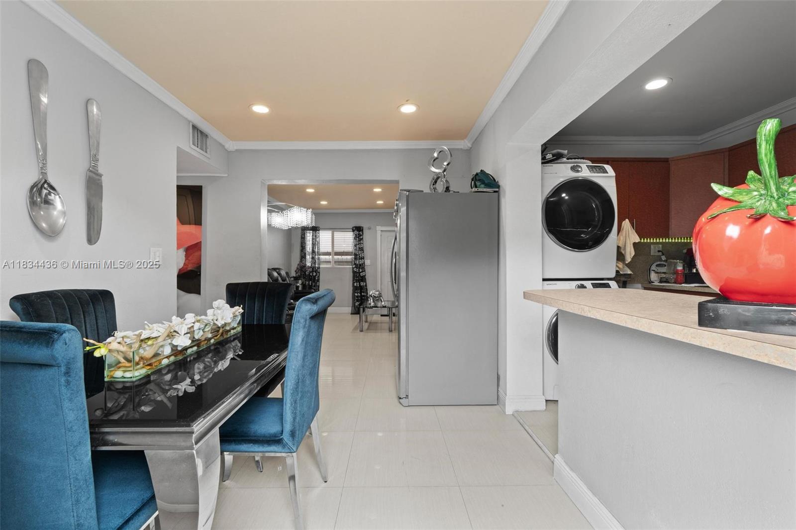 938 SE 12th St, Hialeah, Florida image 21