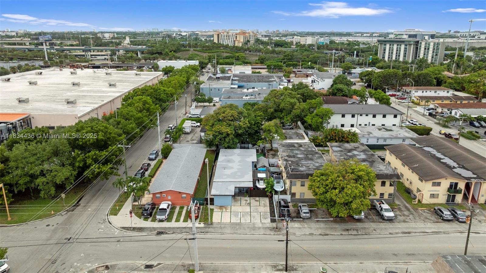 938 SE 12th St, Hialeah, Florida image 41