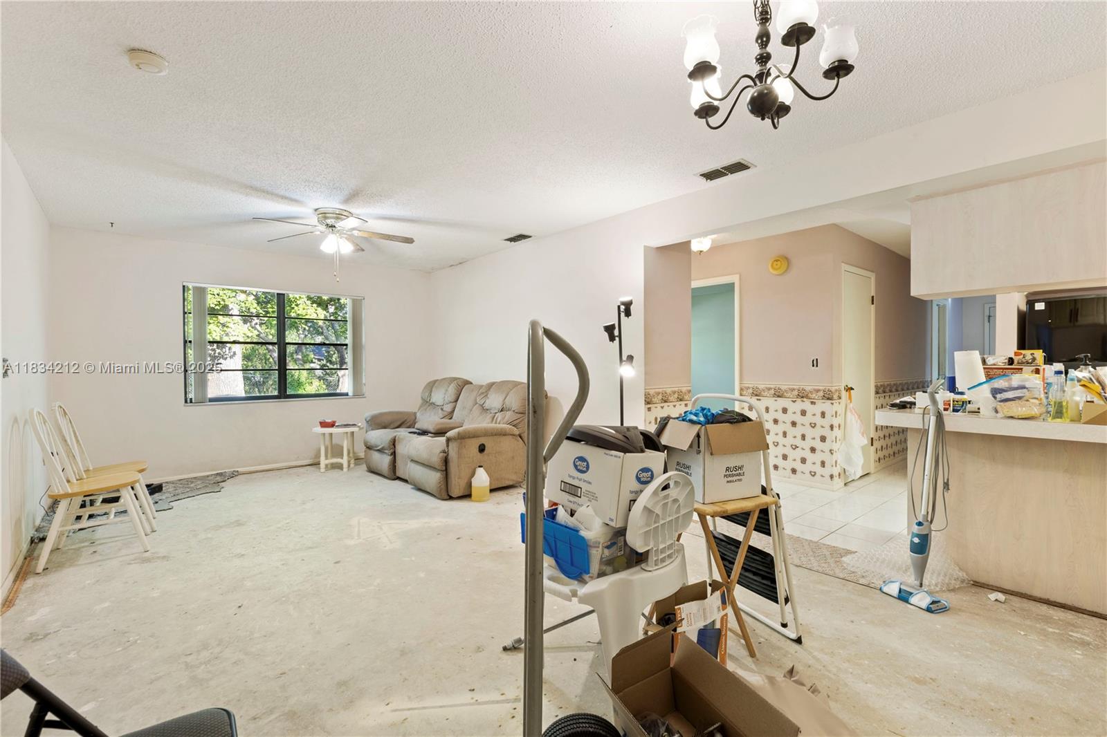 12738 Split Oak Dr, Hudson, Florida image 5