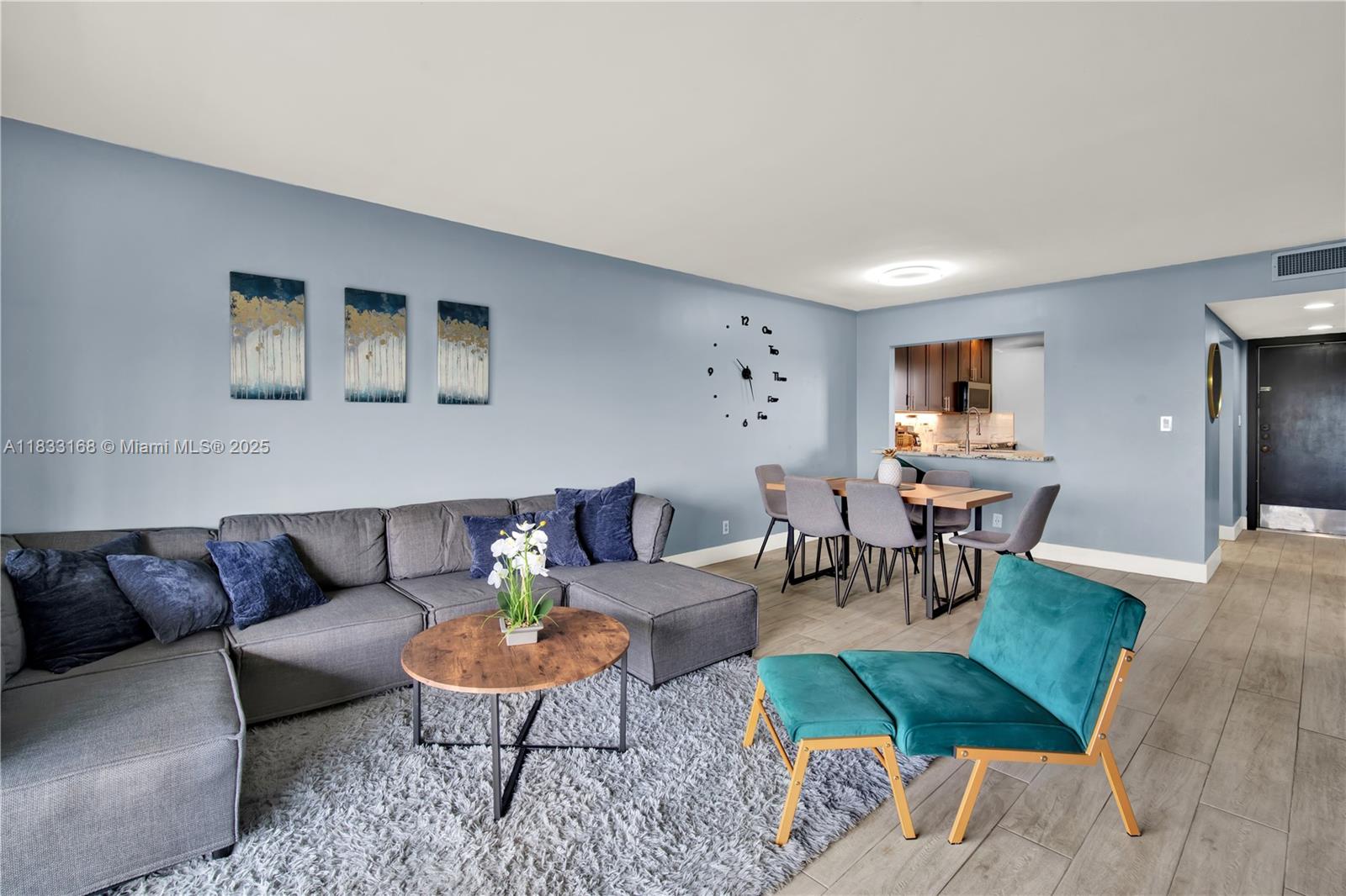 Property photo # 8