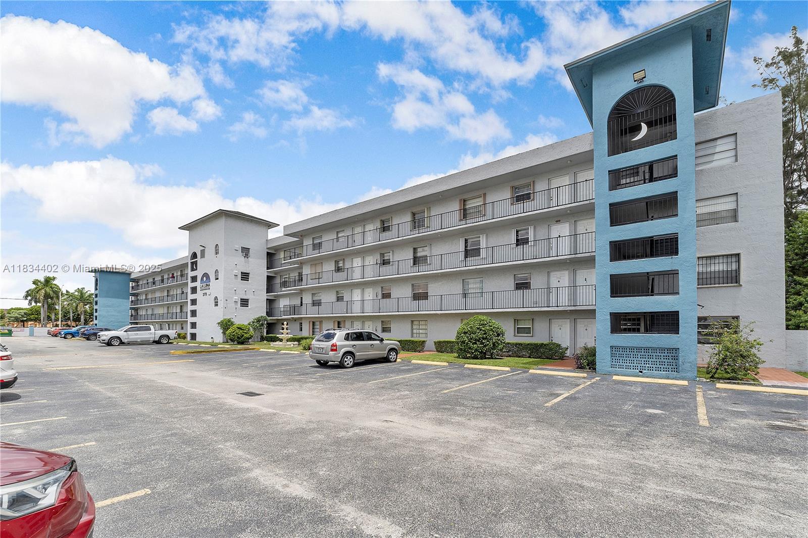 2775 W 52nd St #305, Hialeah, Florida image 1