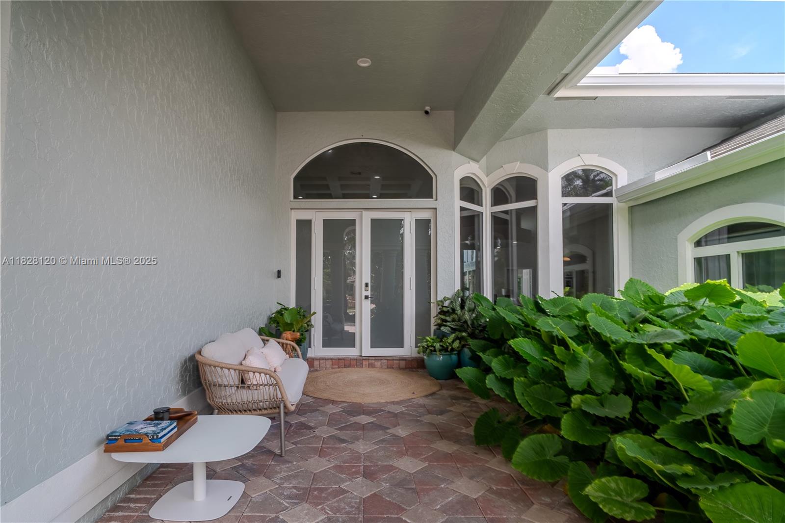 2493 Poinciana Dr, Weston, Florida image 4
