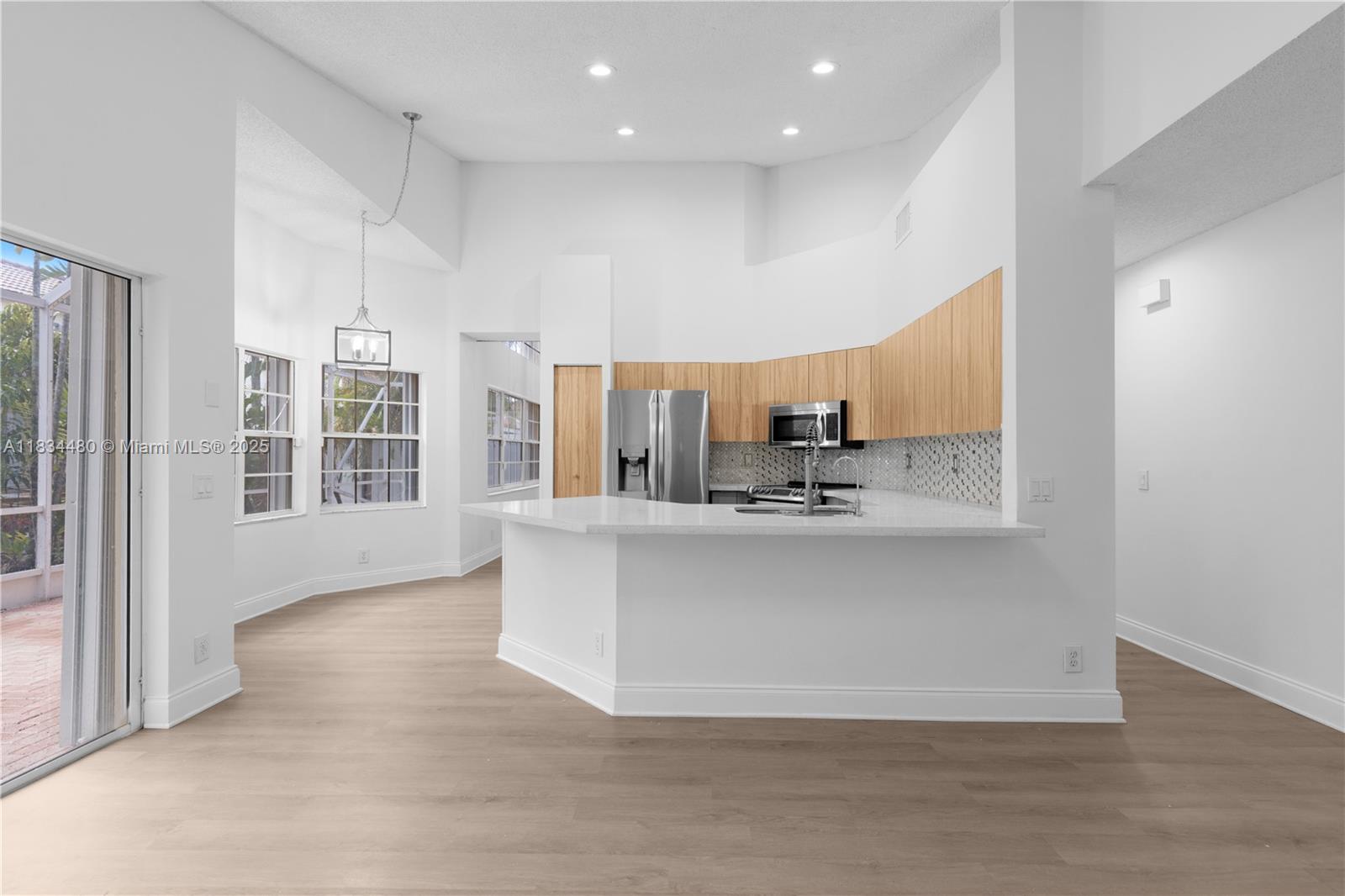 1525 Seabay Rd, Weston, Florida image 14