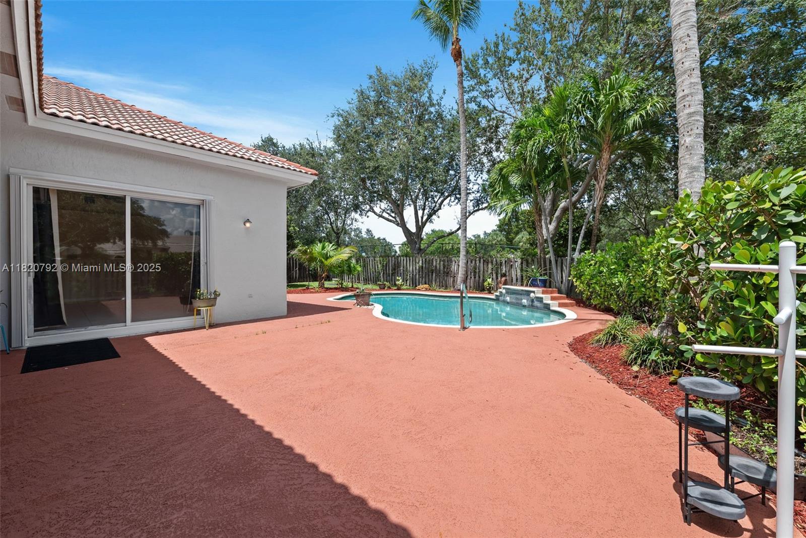 6946 Mariposa Cir Ct, Pembroke Pines, Florida image 30
