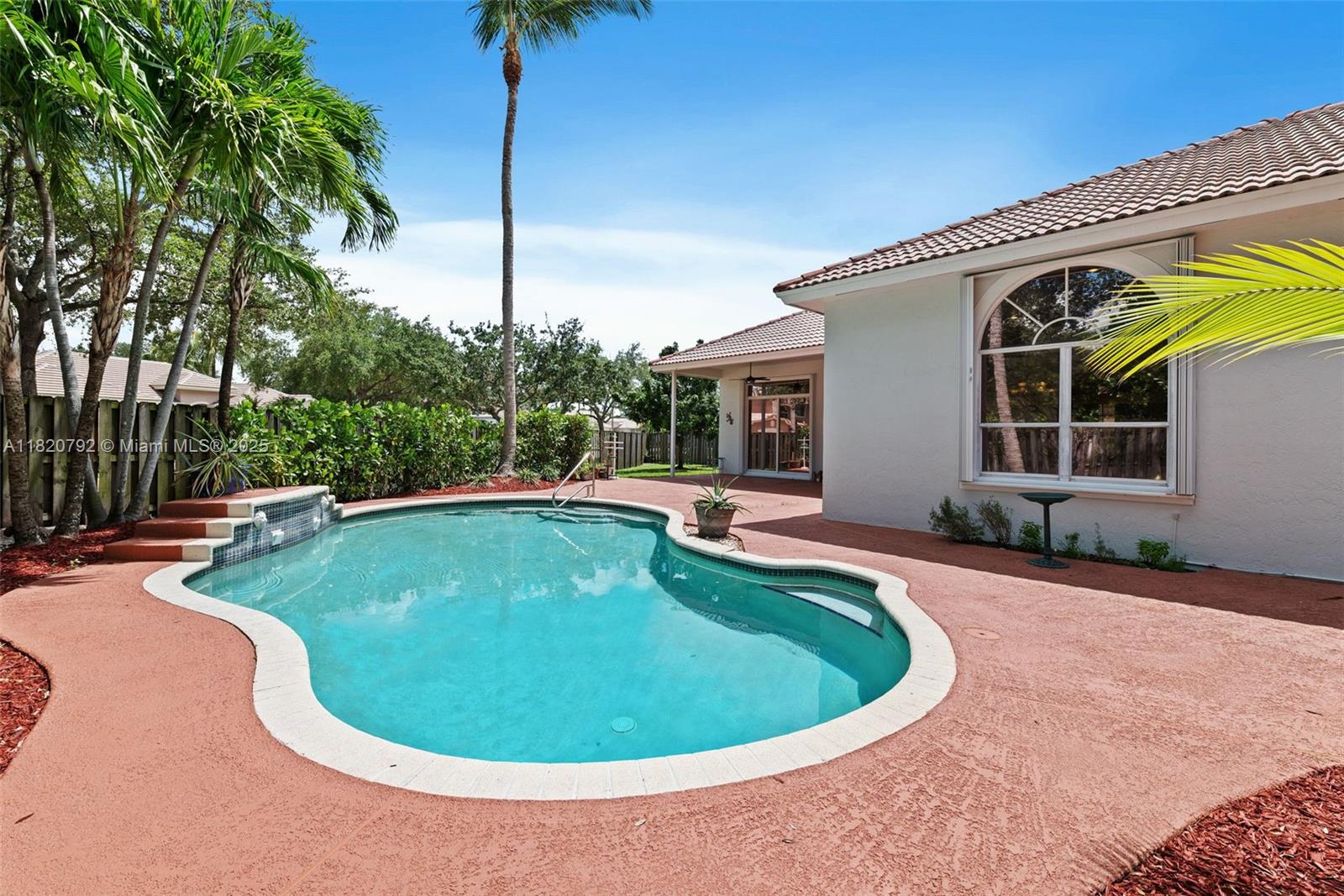 6946 Mariposa Cir Ct, Pembroke Pines, Florida image 31