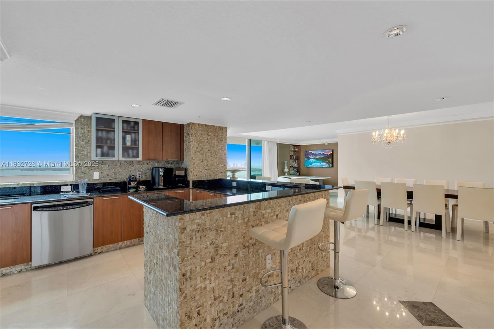 Property photo # 8