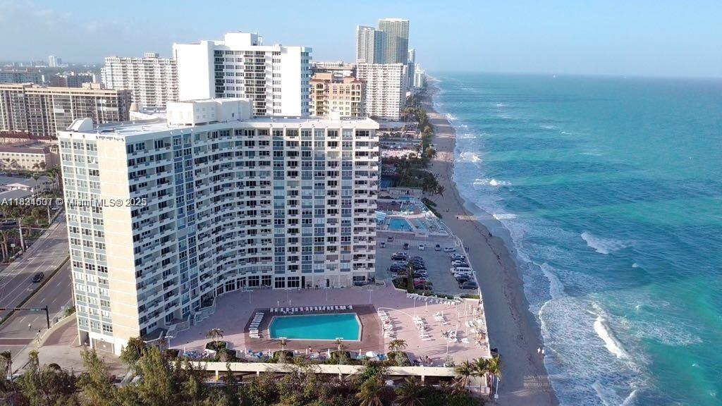 3180 S Ocean Dr #1602, Hallandale Beach, Florida image 2
