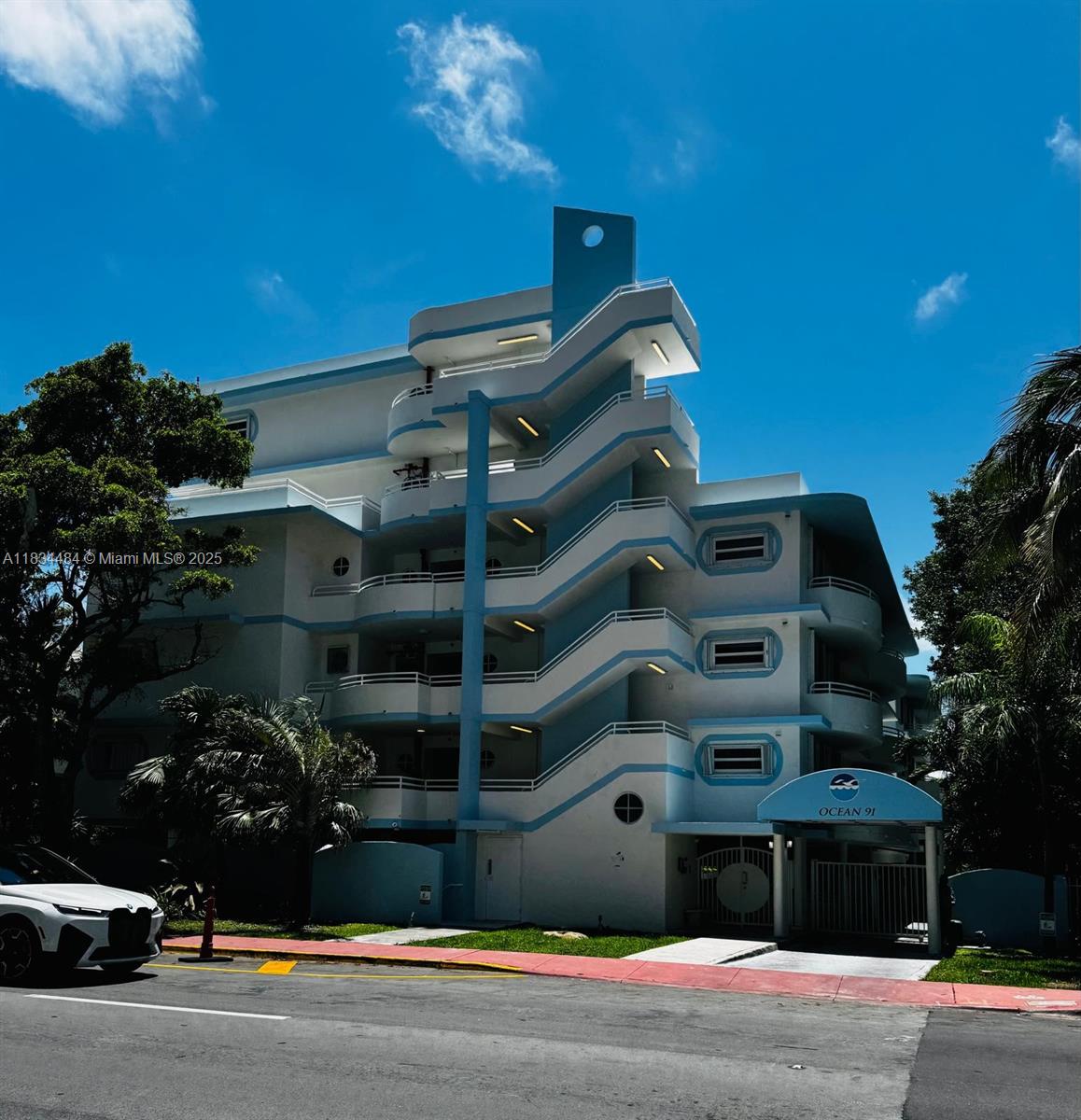 9156 Collins Ave Unit 310, Surfside, Florida 33154