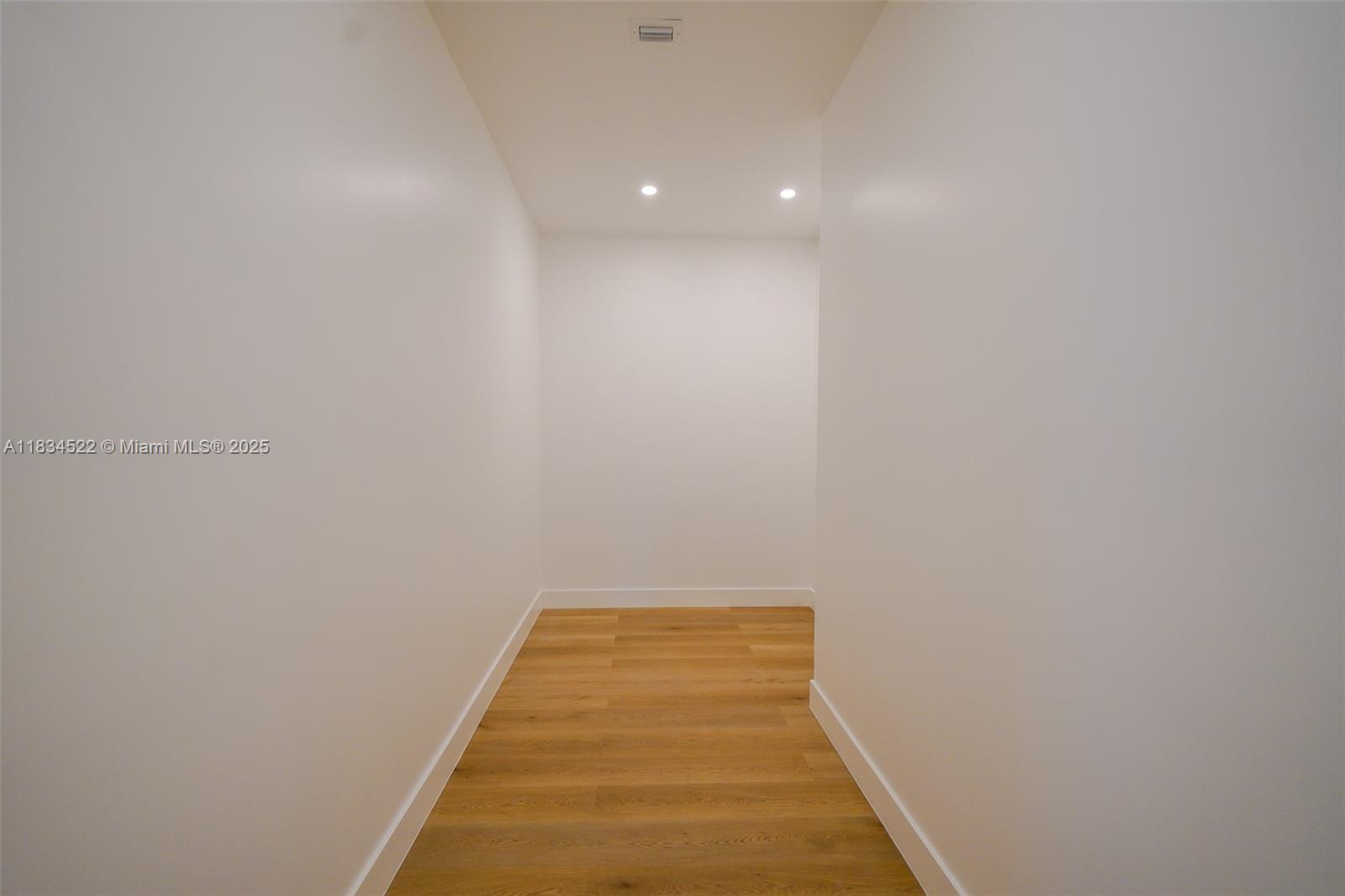 112 NW 24th Ct 0