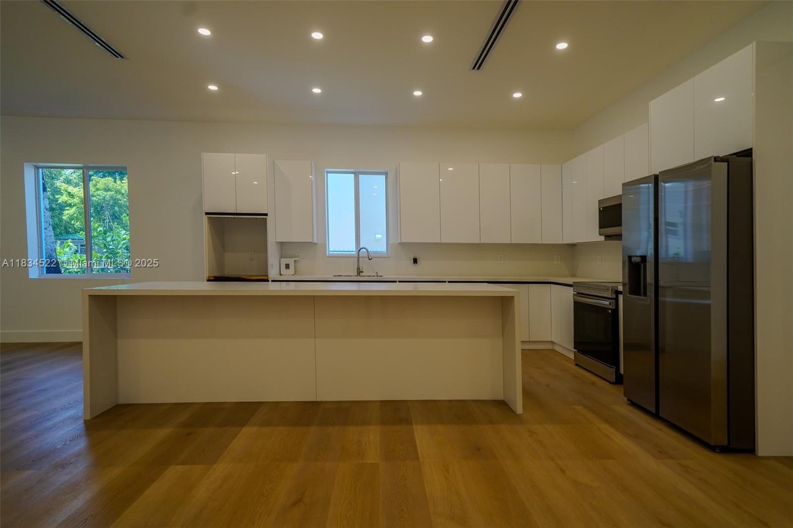112 NW 24th Ct 0