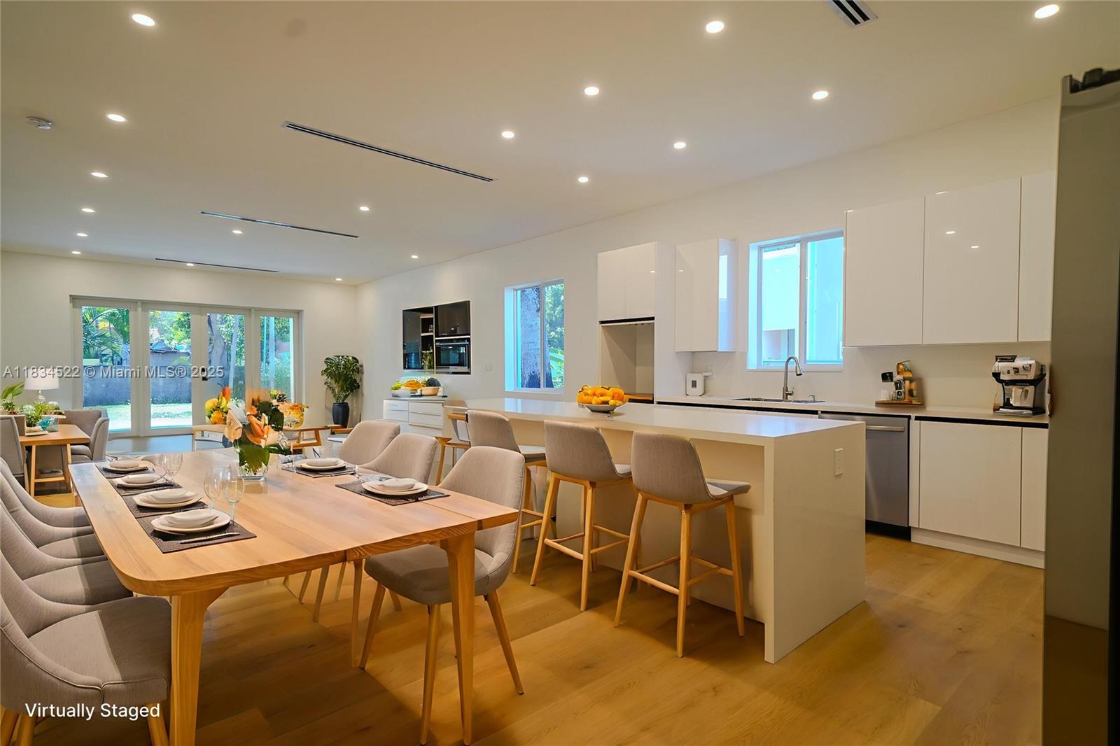 112 NW 24th Ct 0