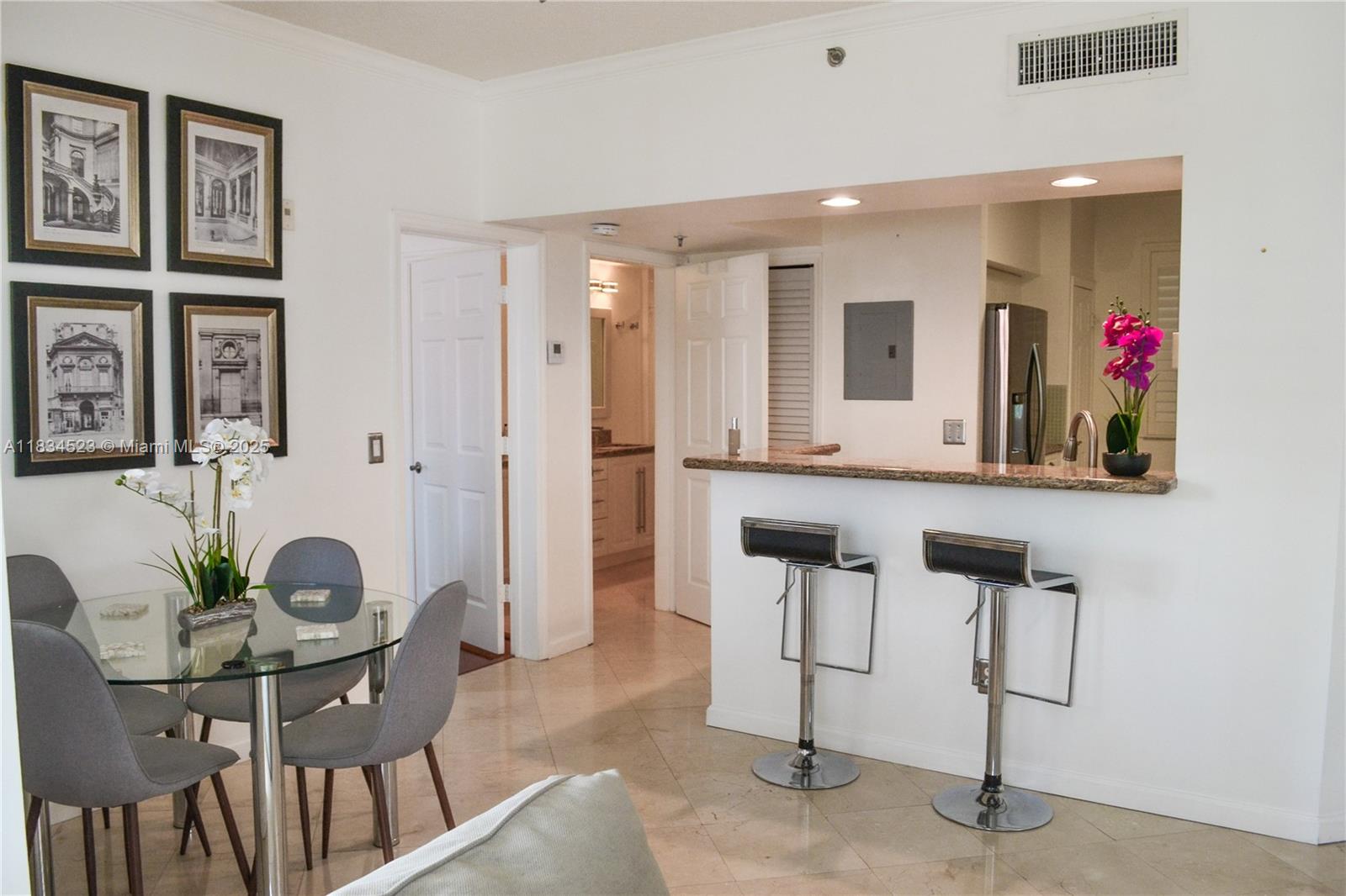 Property photo # 0