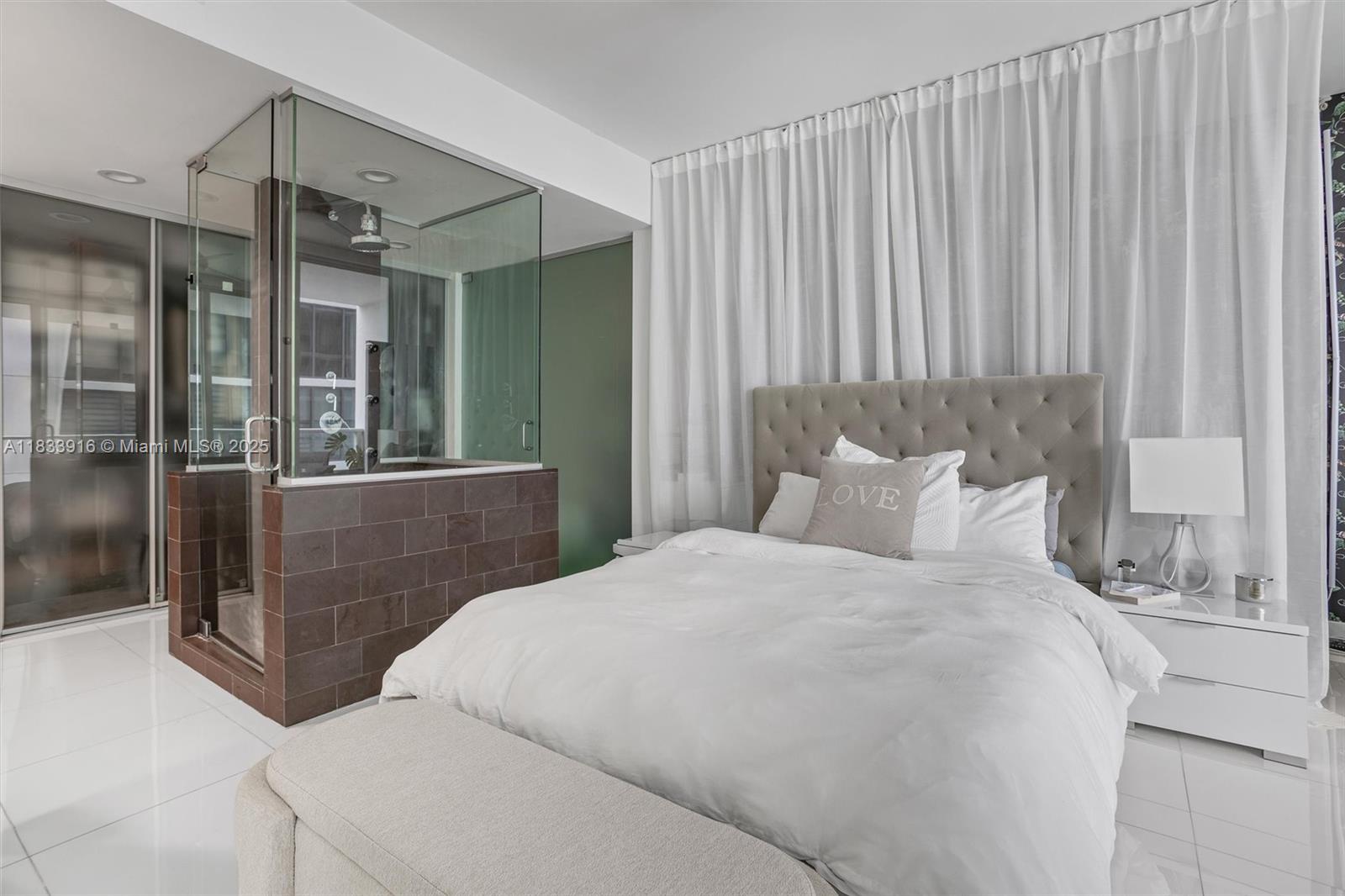 1040 Biscayne Blvd #2108, Miami, Florida image 35