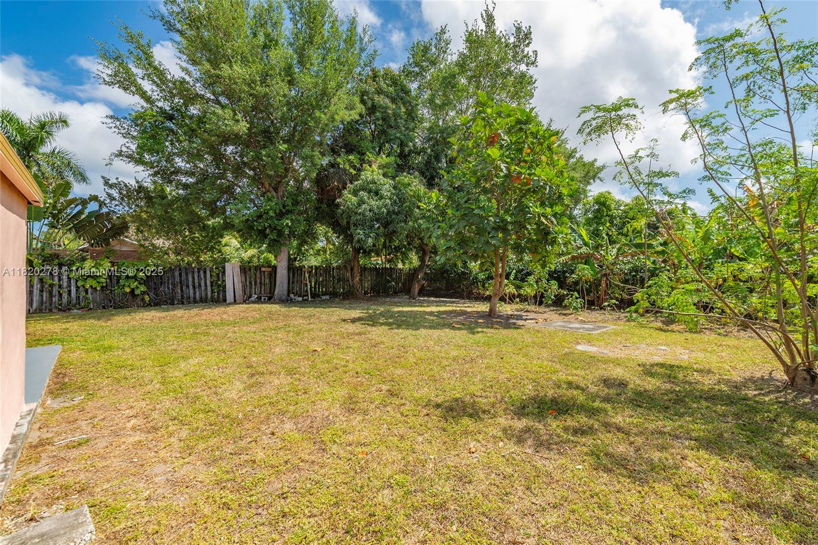 1430 NE 148 St, Miami, Florida image 19