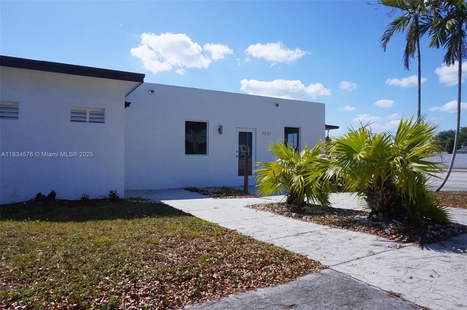 5232 Pembroke Rd, West Park, Florida image 3