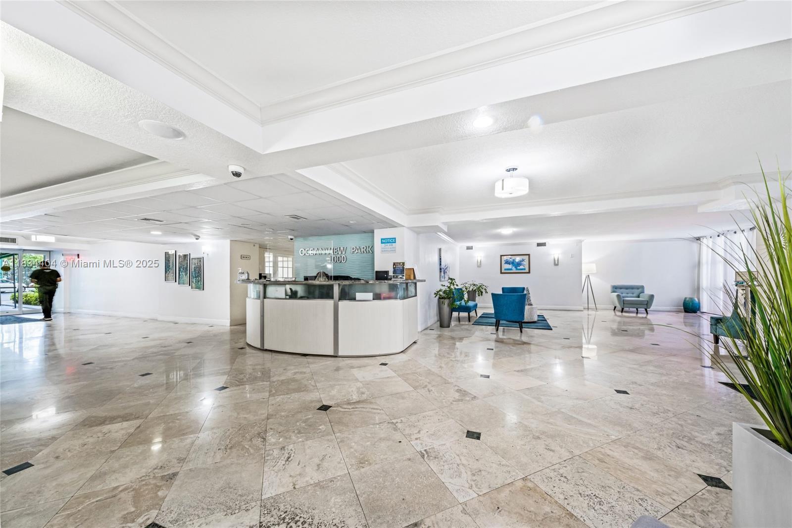 1000 Parkview Dr #114, Hallandale Beach, Florida image 24