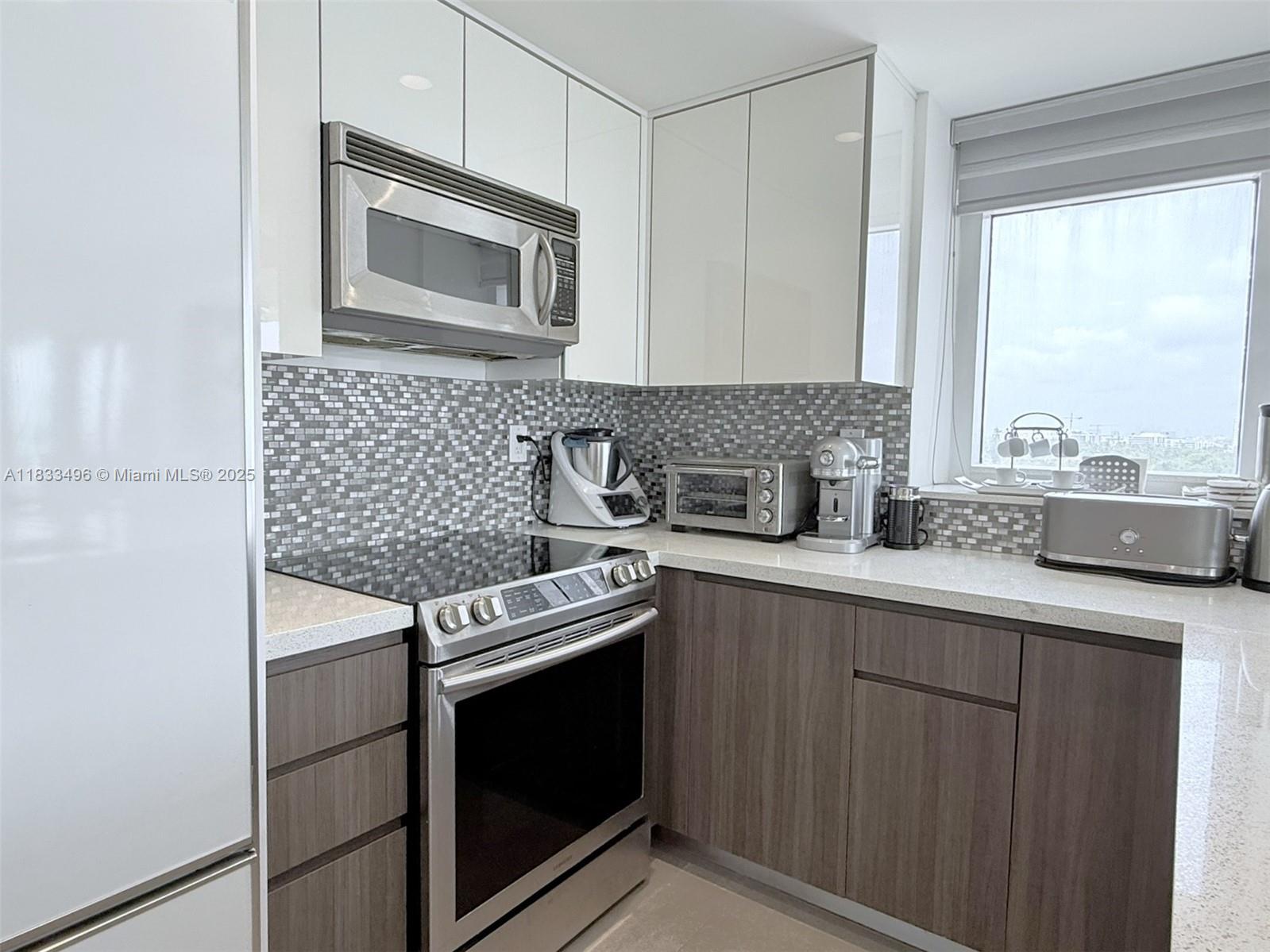 10275 Collins Ave #722, Bal Harbour, Florida image 4