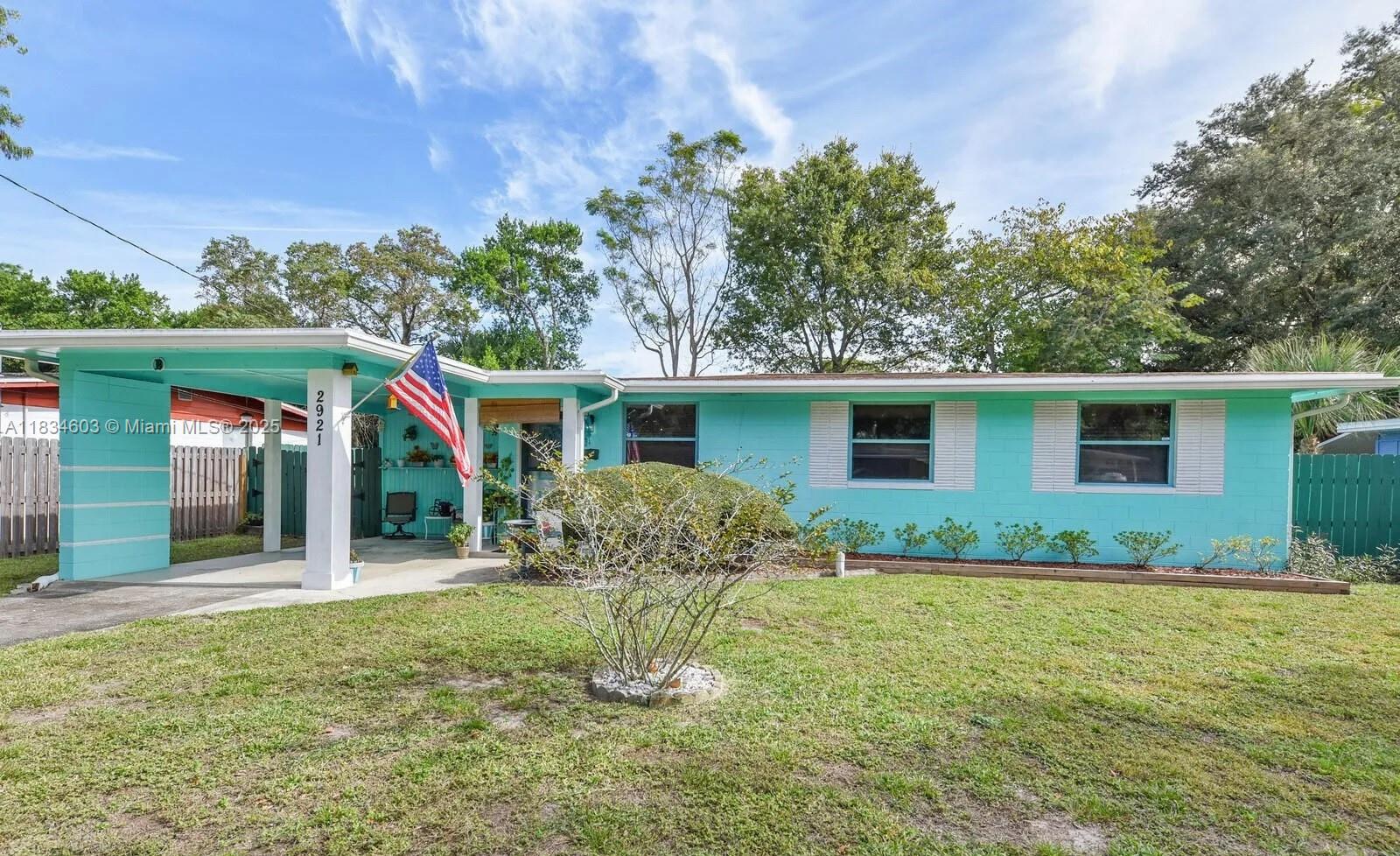1385 NE 130th St, North Miami, Florida image 1