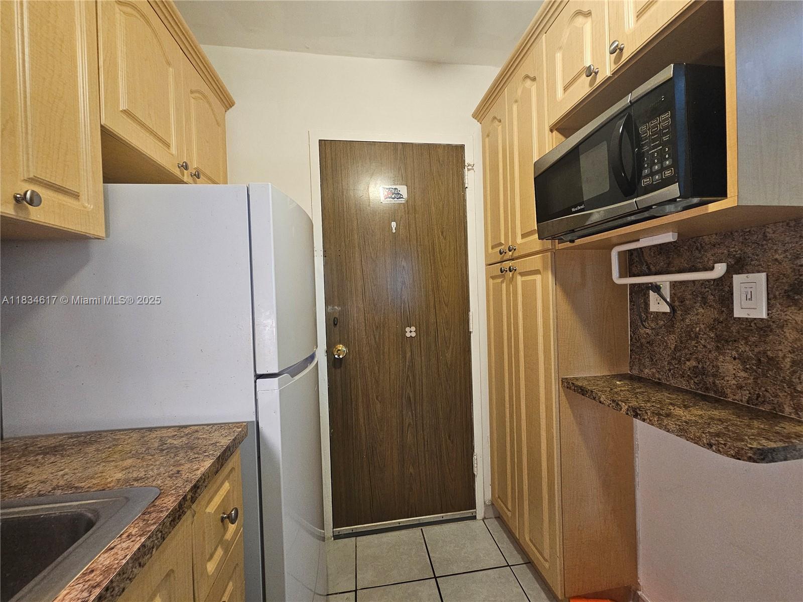 Property photo # 4