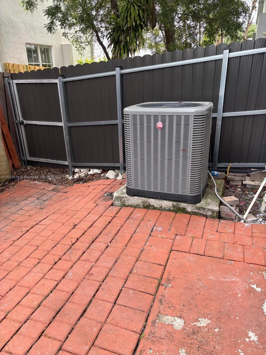 Property photo # 8