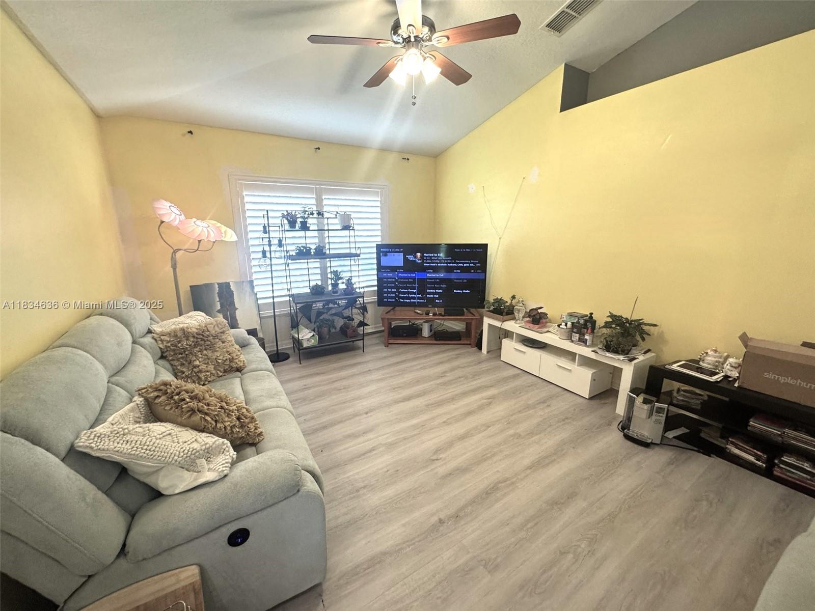 8535 104th Ct, Vero Beach, Florida image 7