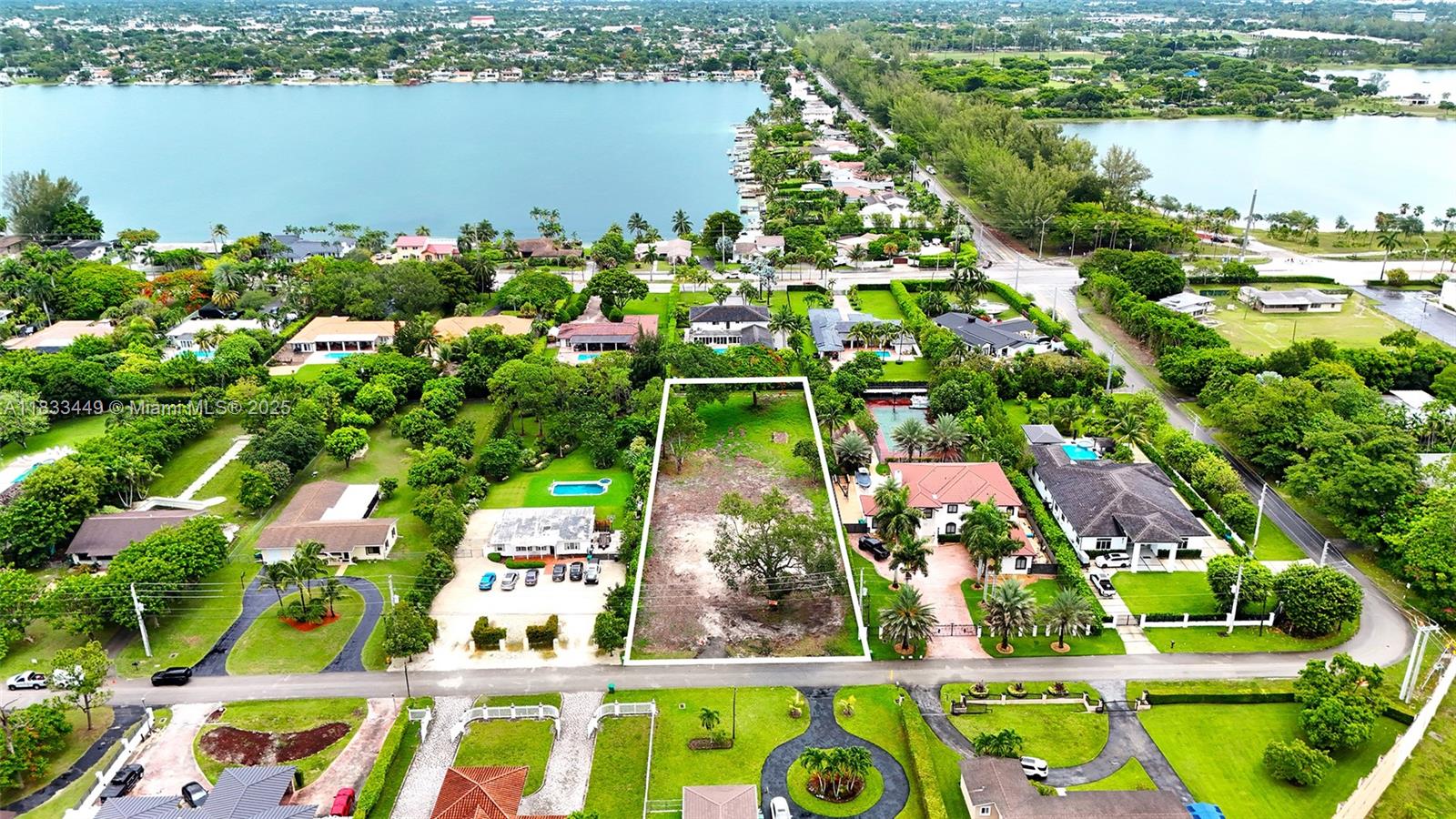 8241 SW 58th St, Miami, Florida image 3