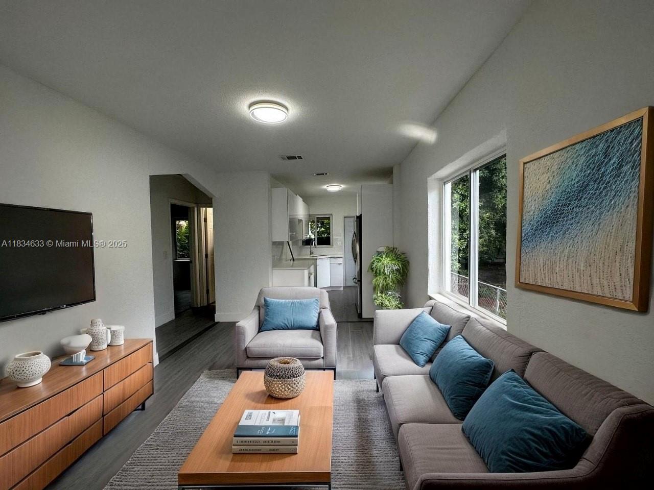 1812 NW 64th St, Miami, Florida image 2