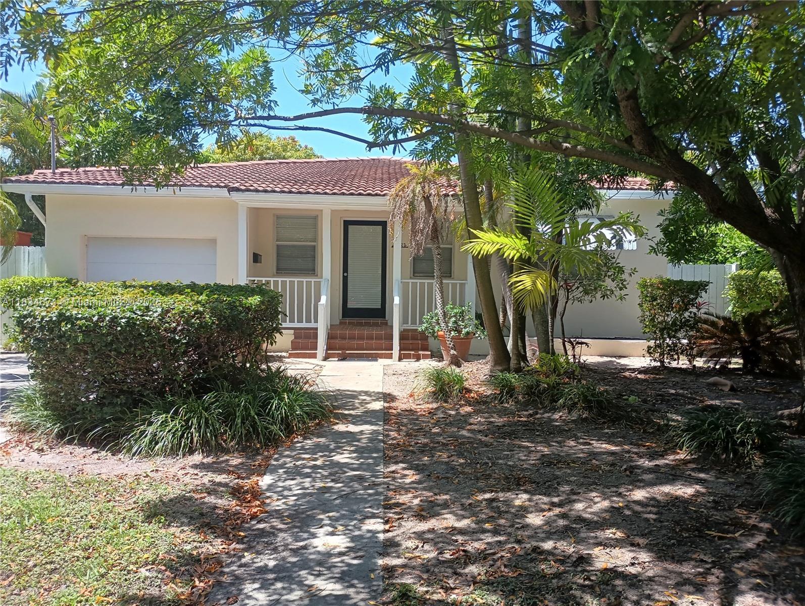 Property photo # 0