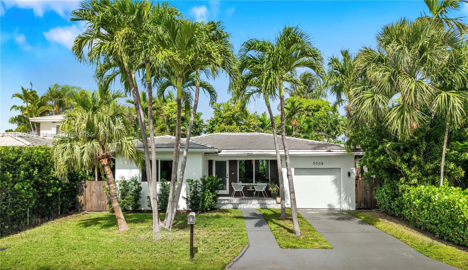 9008 Emerson Ave Unit , Surfside, Florida 33154
