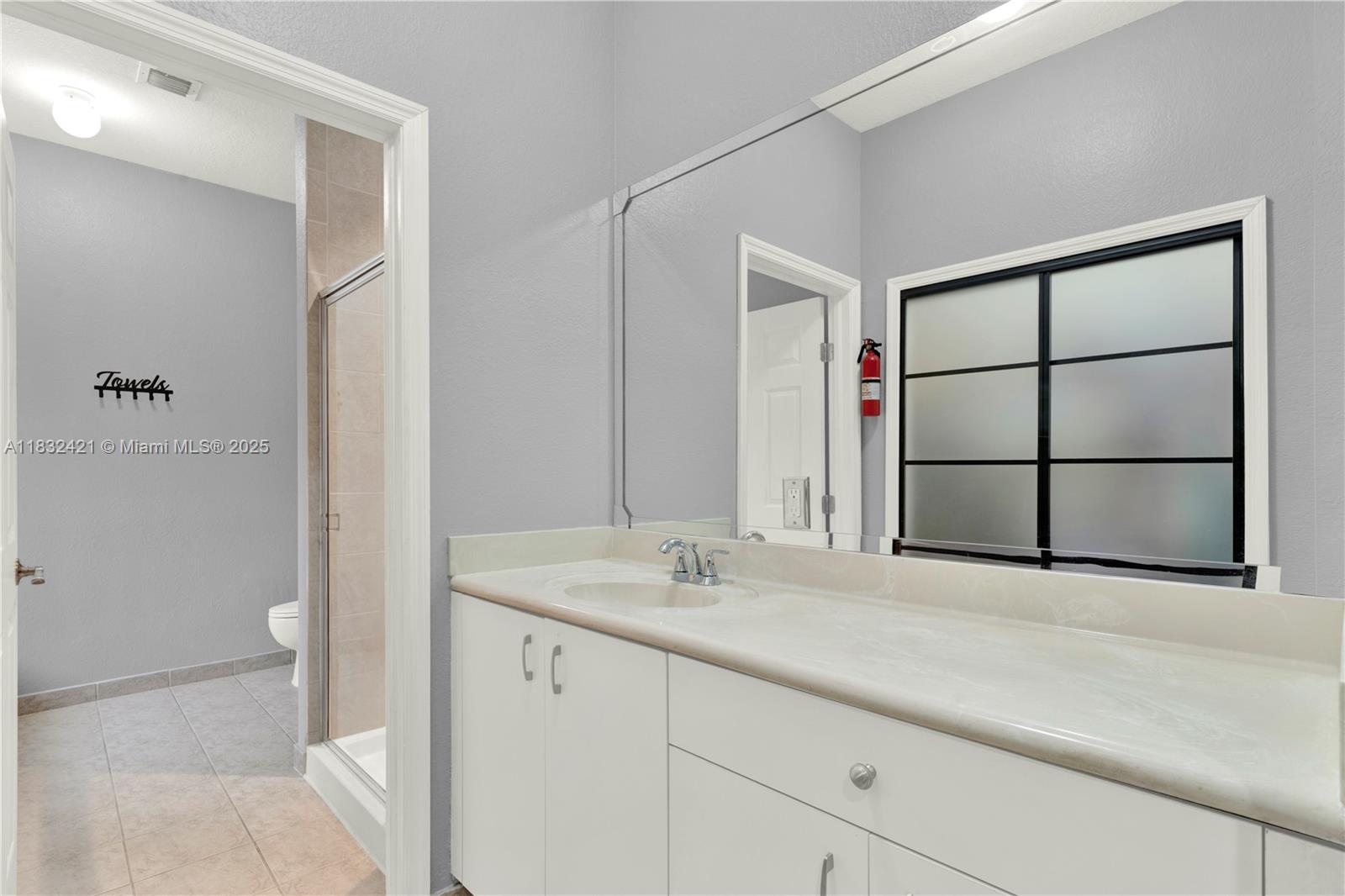 22486 SW 110th Ct, Miami, Florida image 4