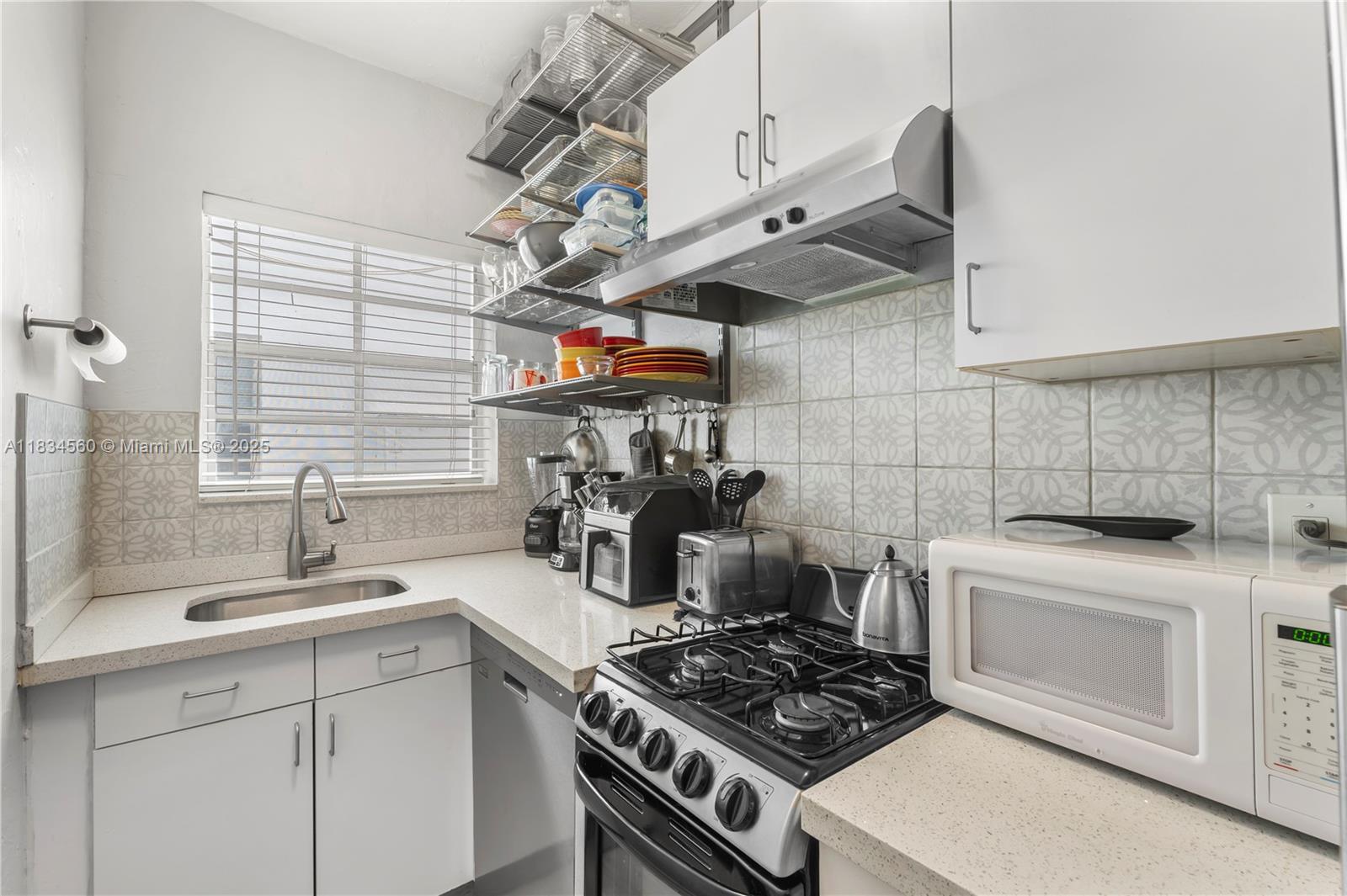 Property photo # 4