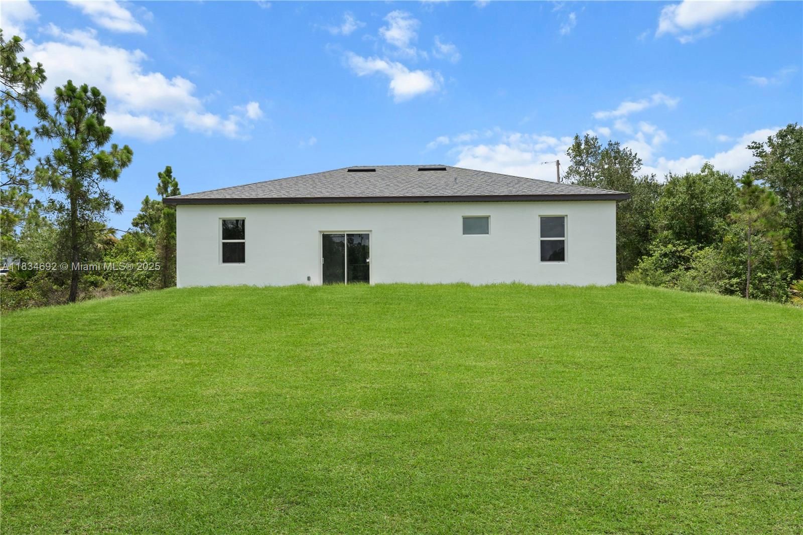 858 Portland St E, Lehigh Acres, Florida image 25