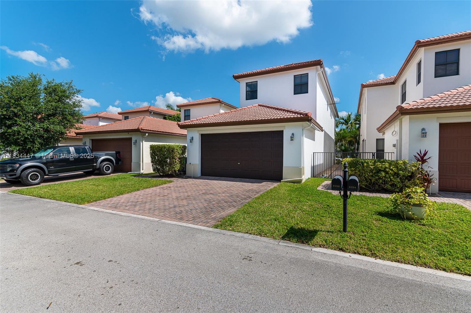 8298 NW 39th Ct, Cooper City, Florida image 32