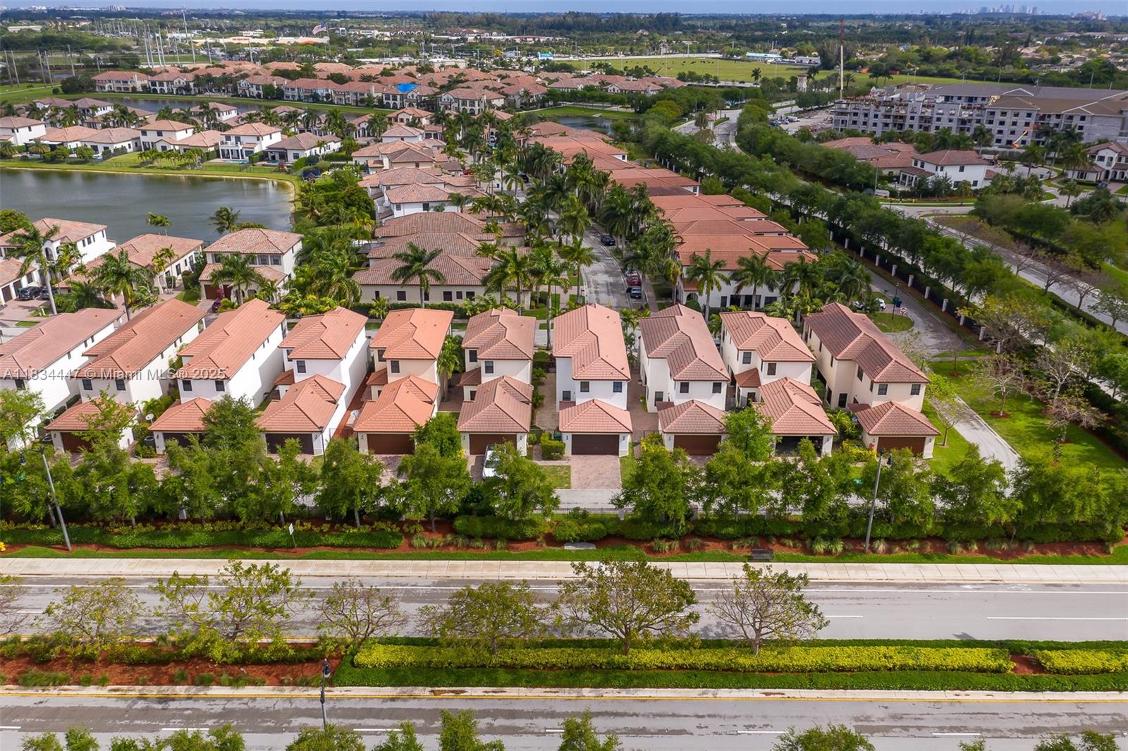8298 NW 39th Ct, Cooper City, Florida image 41