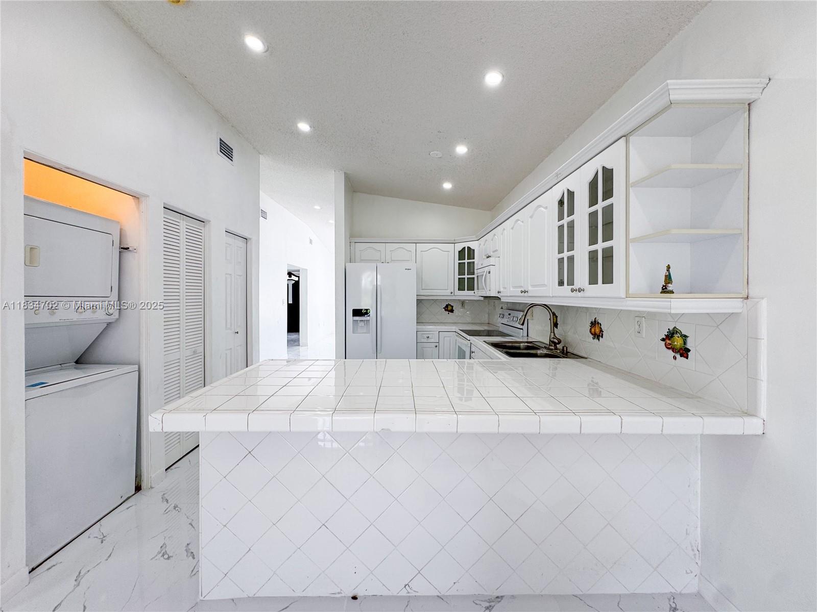 Property photo # 8