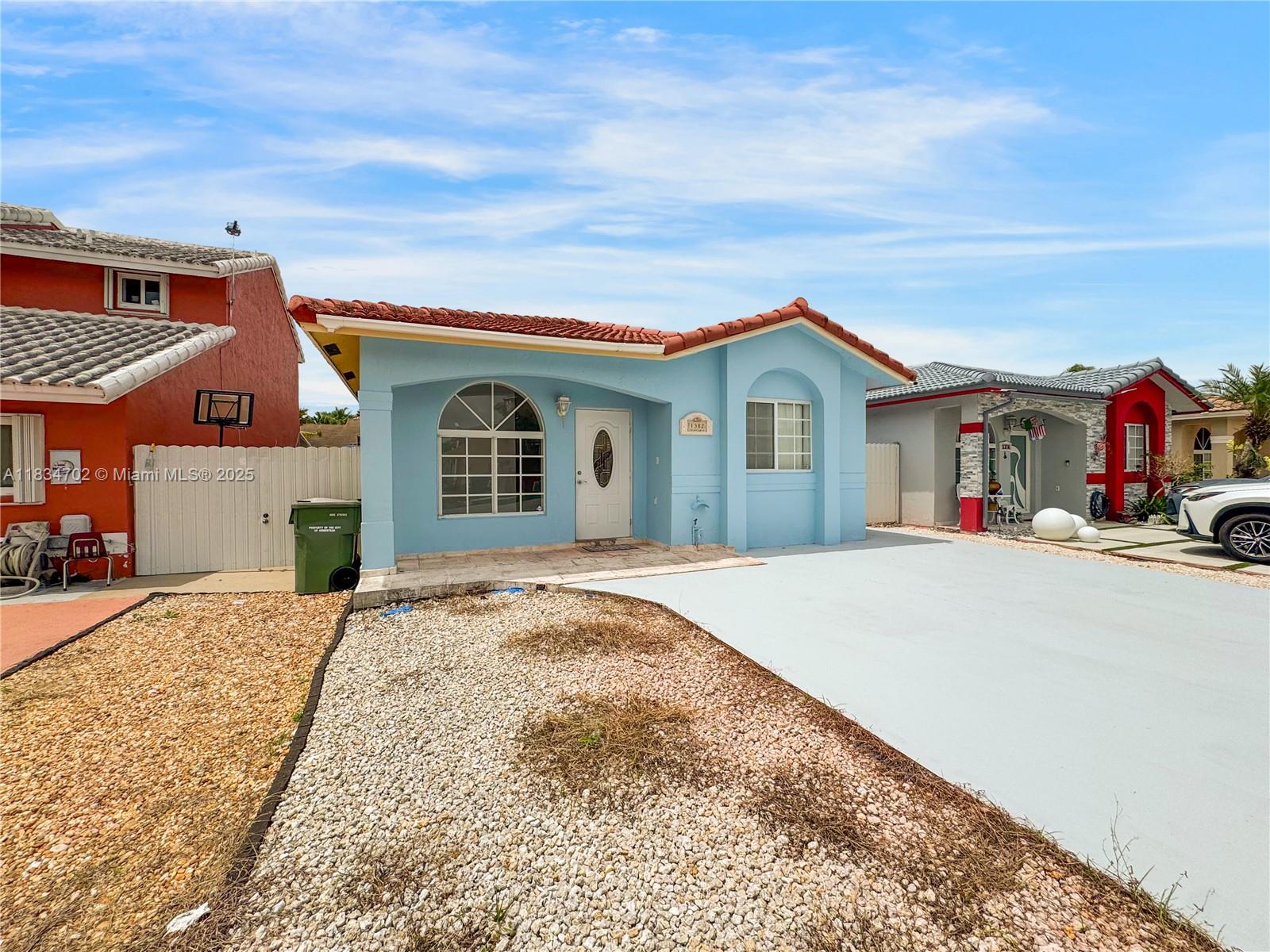 Property photo # 1