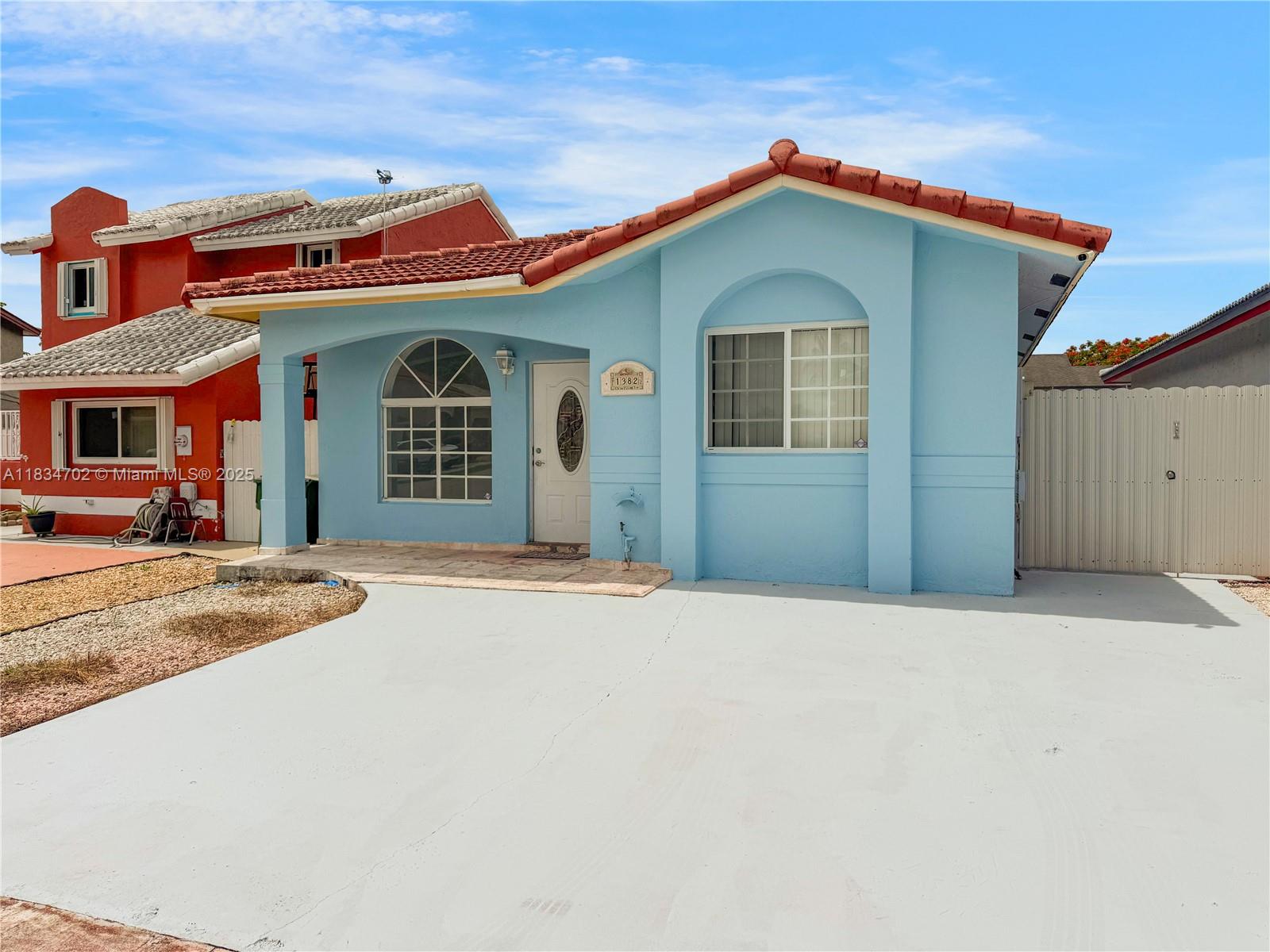 Property photo # 2