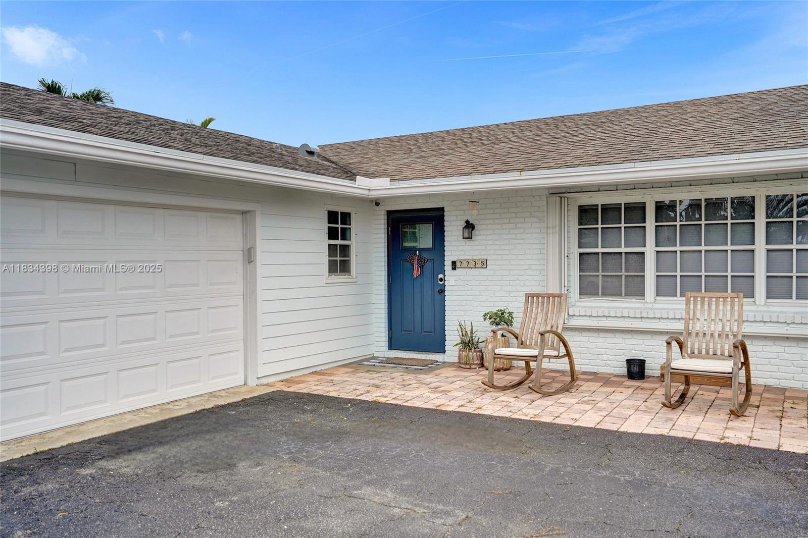 7735 Edgewater Dr, Lake Clarke Shores, Florida image 3