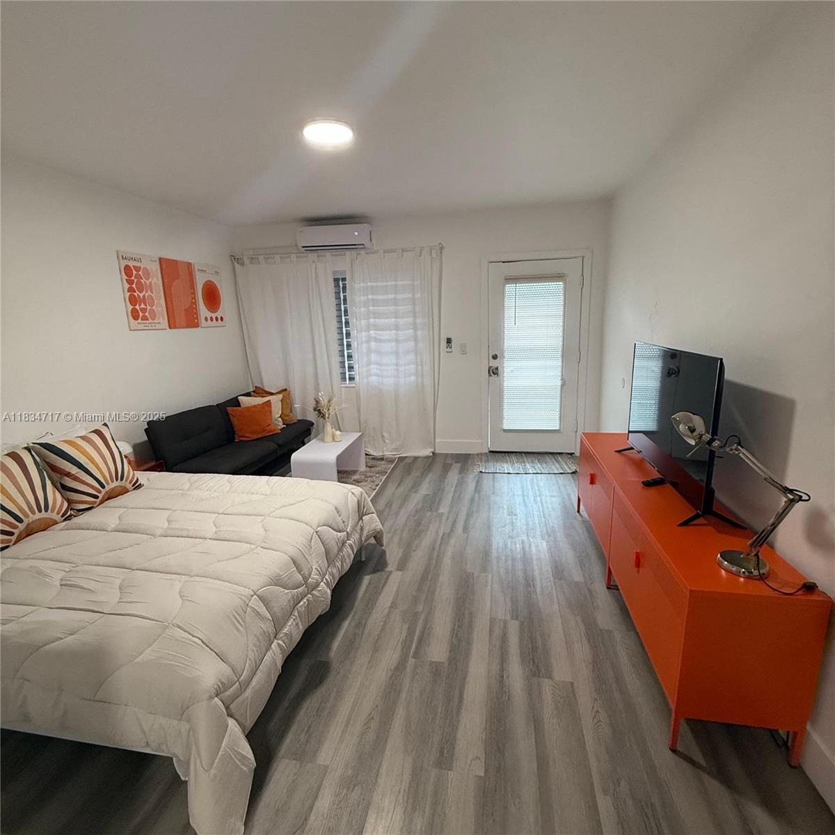 Property photo # 2