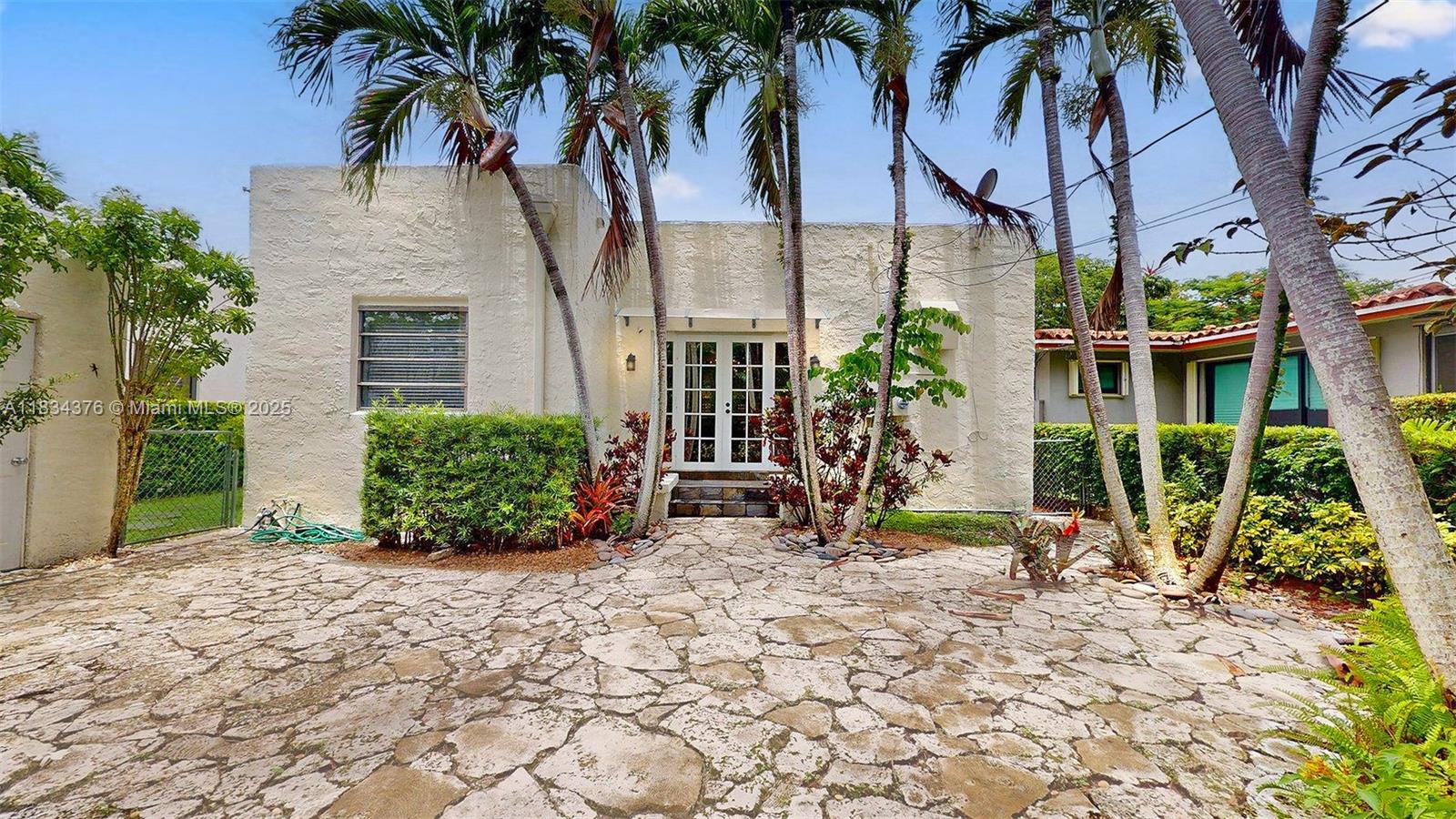 1111 Columbus Blvd, Coral Gables, Florida image 37