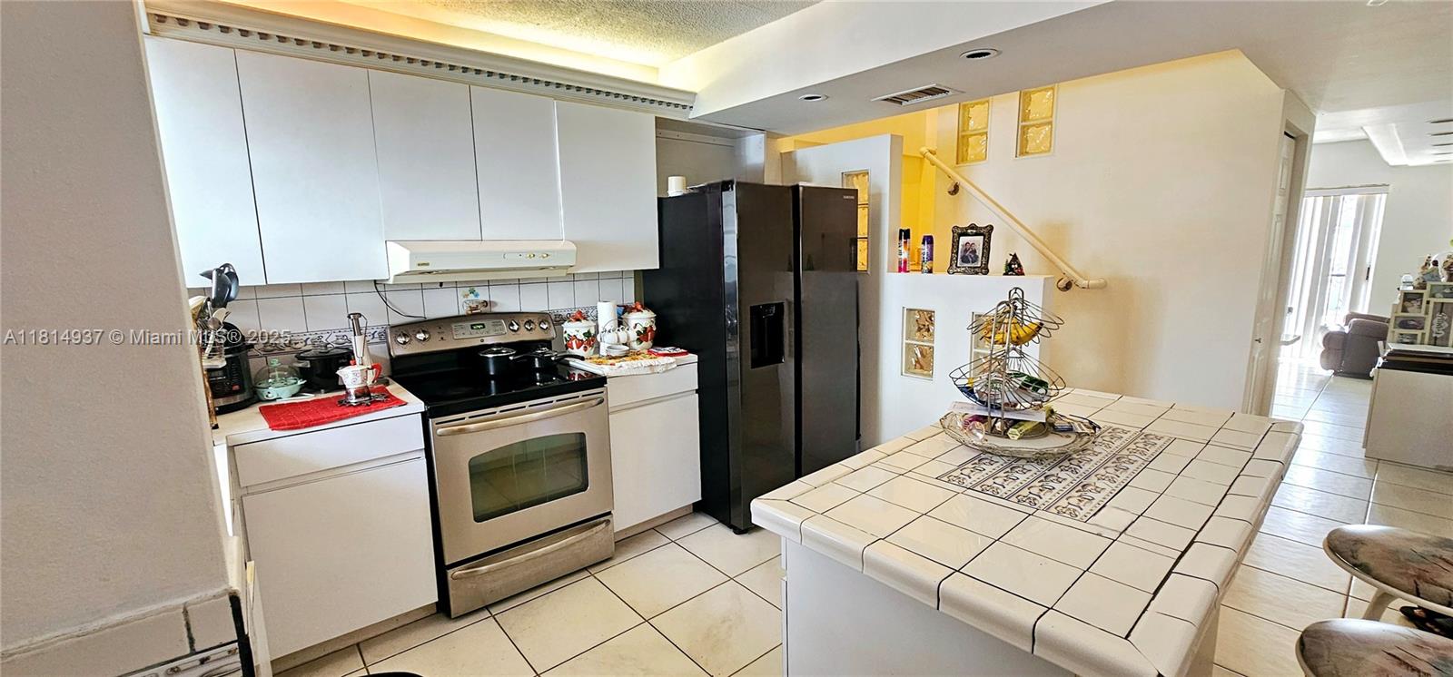 3494 E 4th Ave #1207, Hialeah, Florida image 2