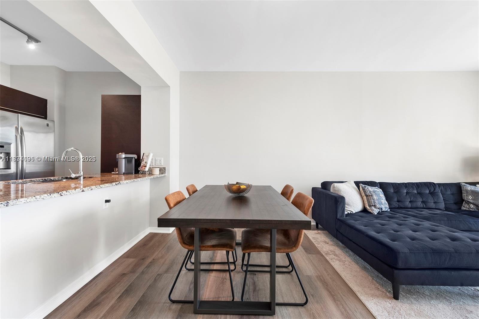 Property photo # 6
