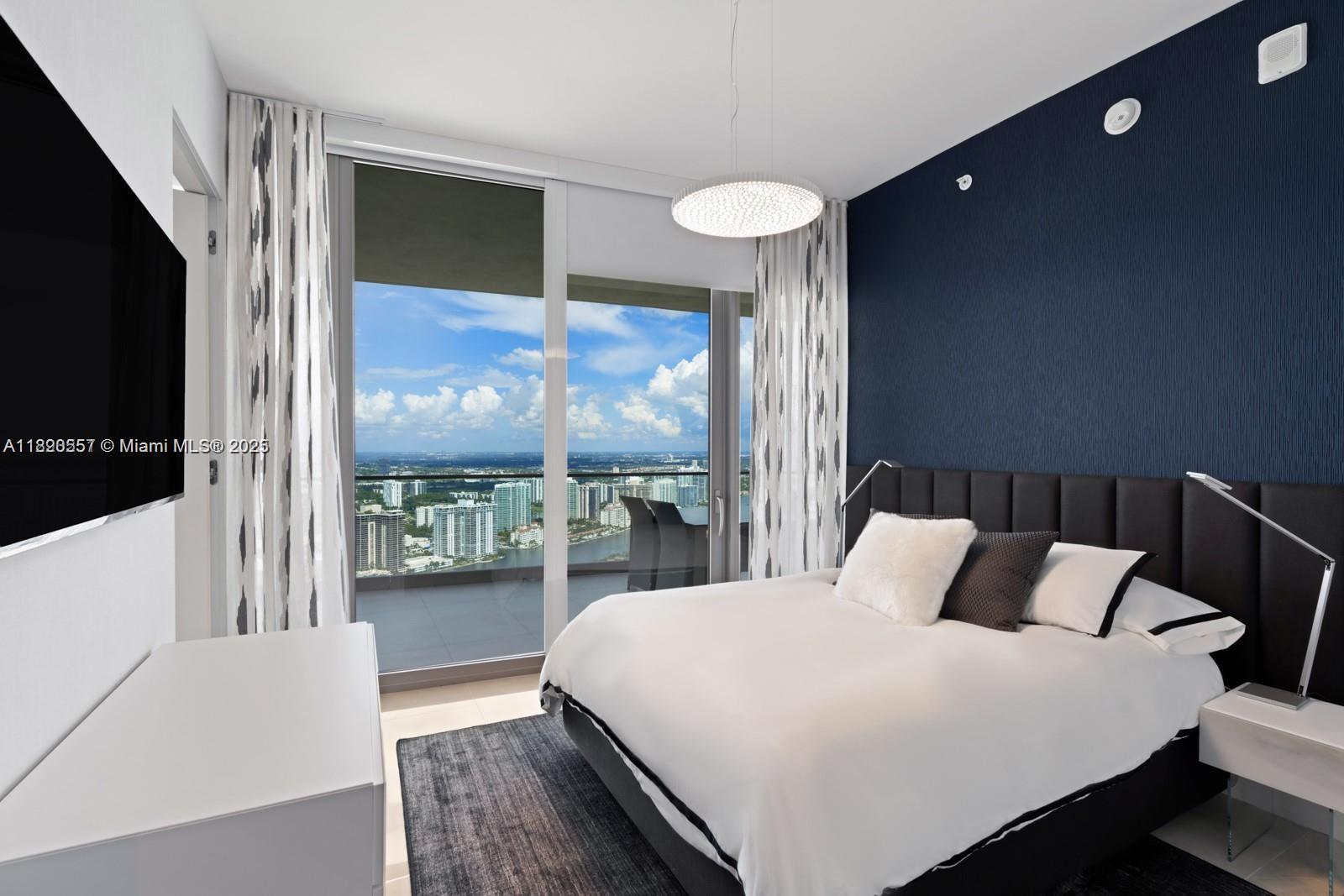 18975 Collins Ave #5000 + CABANA 22, Sunny Isles Beach, Florida image 16