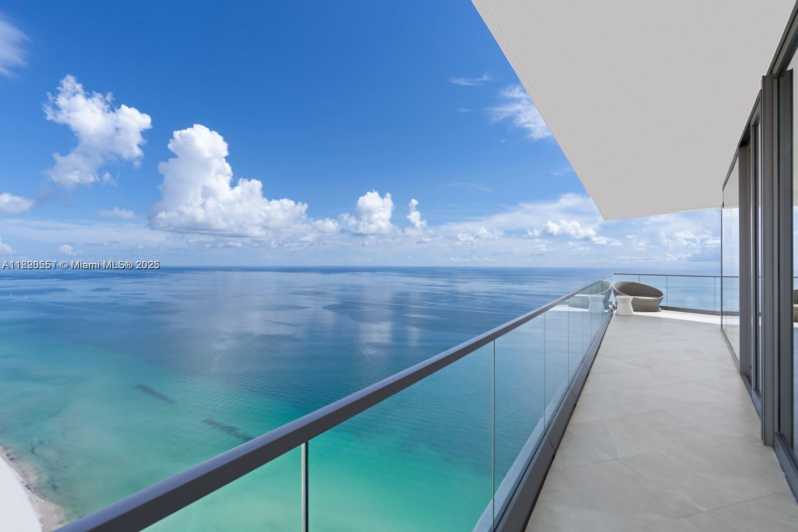 18975 Collins Ave #5000 + CABANA 22, Sunny Isles Beach, Florida image 31