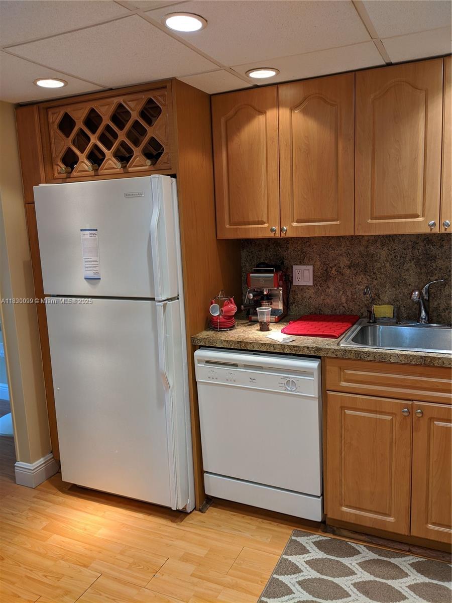 900 Saint Charles Pl #L6, Pembroke Pines, Florida image 4
