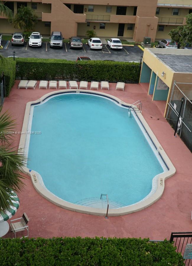 Property photo # 0