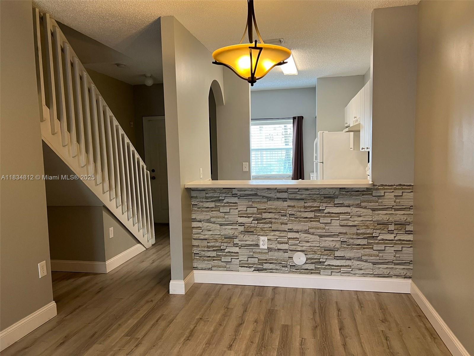 Property photo # 0